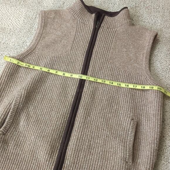 Ll Bean Men's Waterfowl Lamb's Wool Sweater Vest Tan Brown Large - Picture 3 of 6